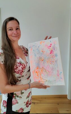 Susanna Schorr in the Studio