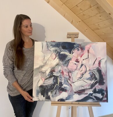 Susanna Schorr in the Studio