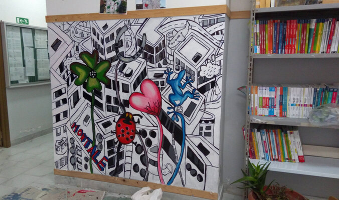 Rosario Annunziata in the Studio: Il murales è stato realizzato in collaborazione con istituzioni pubbliche per promuovere l'inclusione