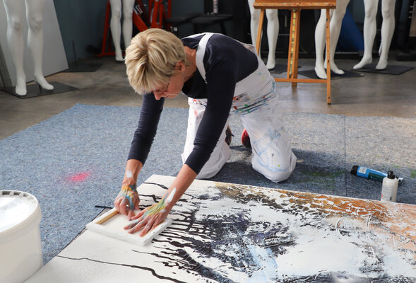 Silke von Clarmann in the Studio