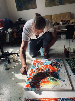 Thomas Hain in the Studio