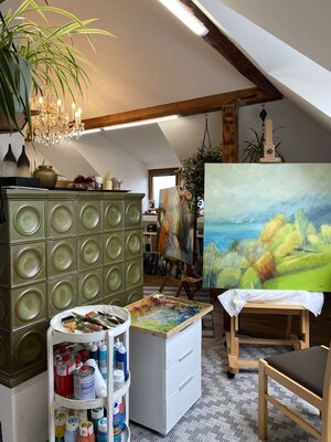 Meizi Wang in the Studio