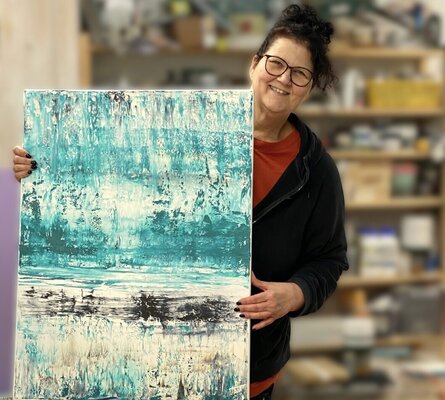 Brigitte Schmitz-Kirschbaum in the Studio