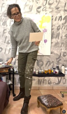 Angie Brooksby-Arcangioli in the Studio: Working on acrylics, on my wall of affirmations in my gallery in the French Riviera 2024