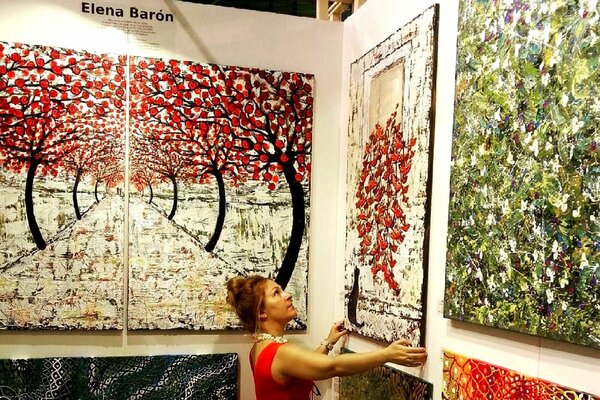 Elena Barón in the Studio