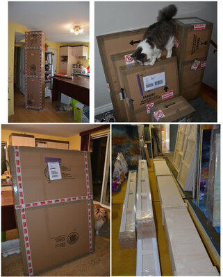 Andrada Anghel im Studio: Packages ready for shipping.