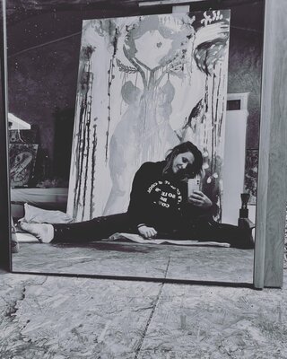 Emilie Teillaud in the Studio