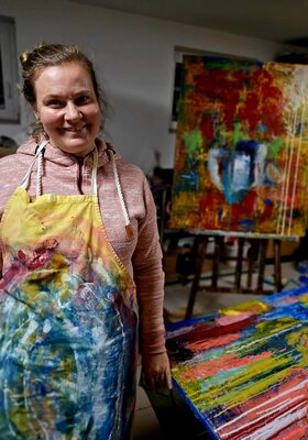 Urszula Widzgowska in the Studio