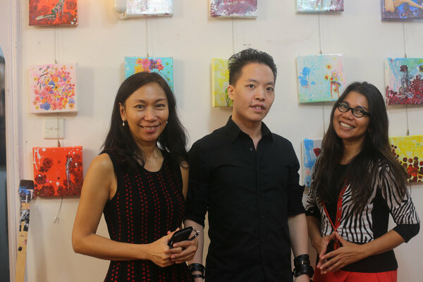Michael Andrew Law Cheuk Yui in the Studio: Michael Andrew Law and Collectors at show