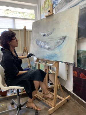 Tatiana Harizanova in the Studio