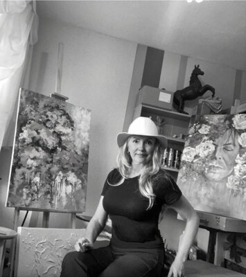 Eva Bazhenova in the Studio: In my studio with David Bowie behind me. I have done a seriese of David's portrait in my unique style.