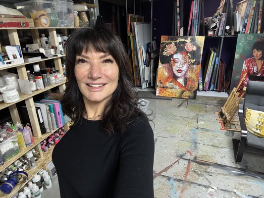 Luus Blankenaauw in the Studio
