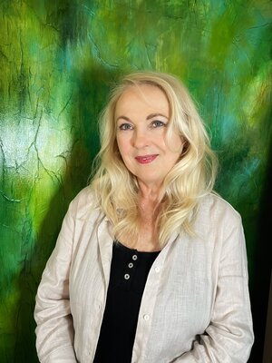 Dipl.-Design. Kerstin Nieto Madrid in the Studio