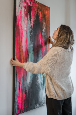 Julija Saler in the Studio
