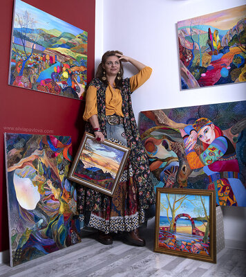 Silvia Pavlova in the Studio: Getting ready for my solo exhibition