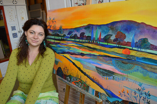 Silvia Pavlova in the Studio: Golden Sky