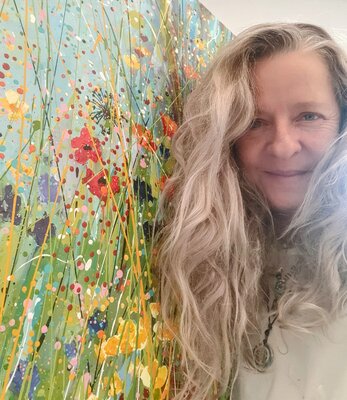 Karnish Art in the Studio