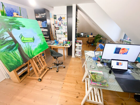 Antje Wanderer-Oberhaus in the Studio