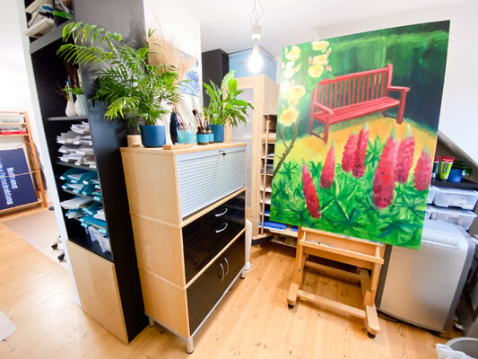 Antje Wanderer-Oberhaus in the Studio