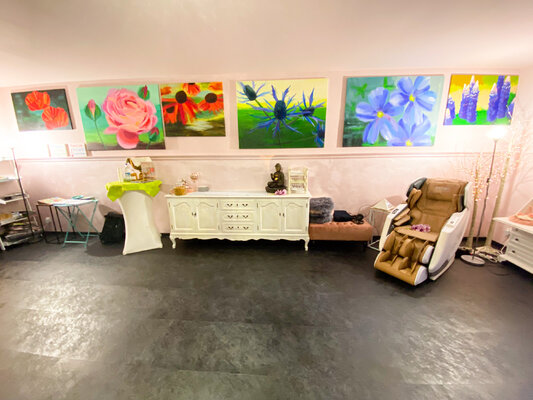 Antje Wanderer-Oberhaus in the Studio