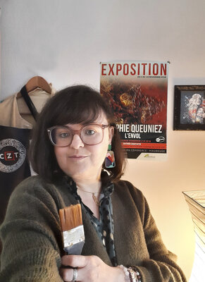 Sophie Queuniez in the Studio: « L'Intensité de mes Couleurs et de vos Emotions... »