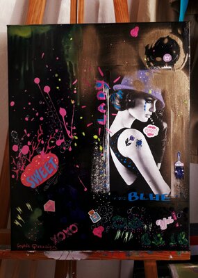 Sophie Queuniez in the Studio: "LADY BLUE", l'un de mes portraits Pop Art, sur chevalet dans mon atelier...