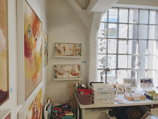 Susann Kasten-Jerke in the Studio