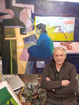 Michel Phelippeau in the Studio: La pause avant de se remettre à travailler.