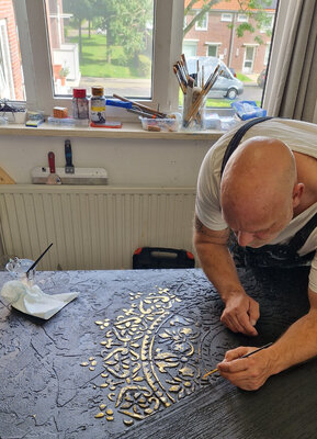 Roger Wanrooij in the Studio