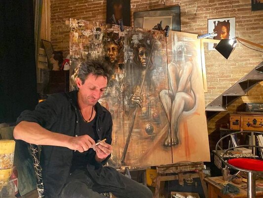 Guilhem Badie in the Studio: Atelier Barcelona