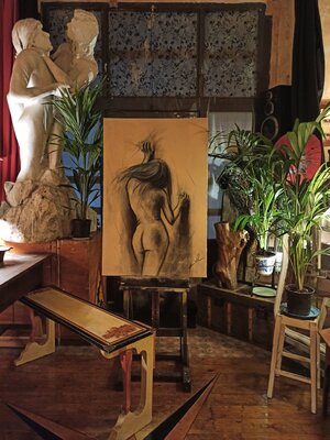 Guilhem Badie in the Studio: Atelier Barcelona