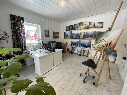 Annika Eliasson in the Studio