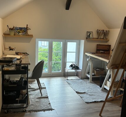 LAURE SAIGNE in the Studio: espace atelier peinture & cours