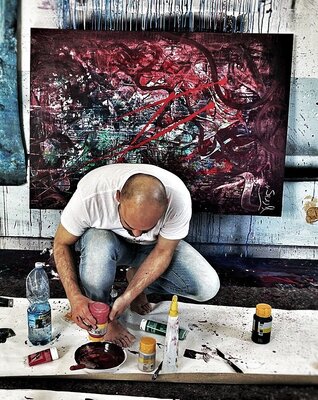 Peppe Postorino in the Studio