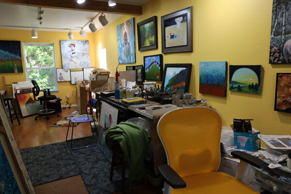 evy Olsen Halvorsen in the Studio: studio