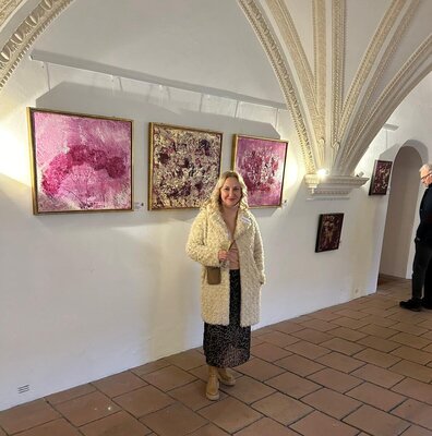 Simone Hähner in the Studio: Klosterausstellung Benediktbeuern Dezember 2024