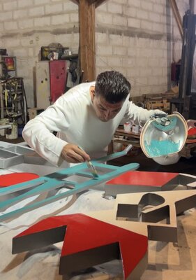 Zlatko Garac in the Studio: painting first layer of color