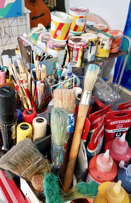Nataline Pomar in the Studio: Art studio in Barcelona