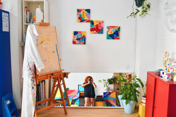 Nataline Pomar in the Studio: Art studio in Barcelona