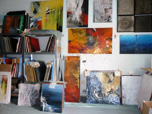 Martina Hartusch in the Studio