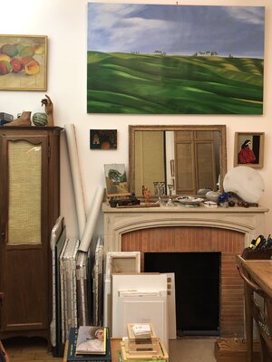 LEONORA CARPI in the Studio