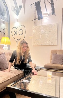 Sarah I. Avni in the Studio