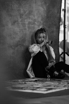 Helena Kaschurow in the Studio