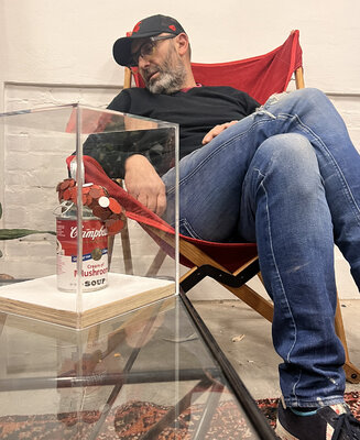 Oscar Baccilieri in the Studio