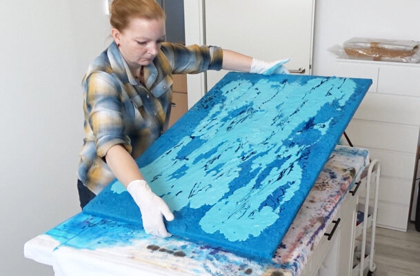 Doreen Gehrke in the Studio