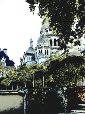 Sylvie Schambill in the Studio: Montmartre -Paris