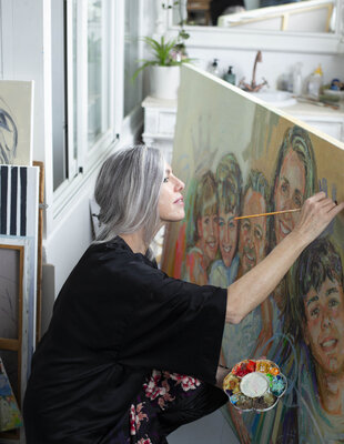 Patricia Caldevilla in the Studio: Hago retratos por encargo. Es mi especialidad
