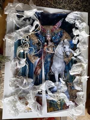 Annael Grey im Studio: Collage | Contemporary Mixed-Media Fine Art