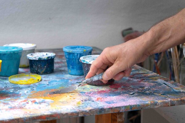 Peter Stahr in the Studio: Anmischen von Farben und Texturen