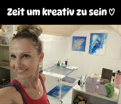 Art of K - Kathleen Simon in the Studio